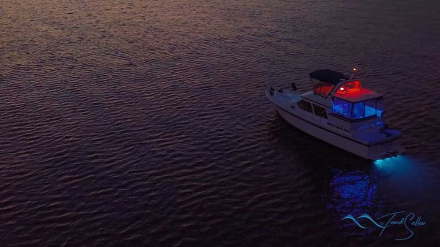 Chris Sullivan underwater lights