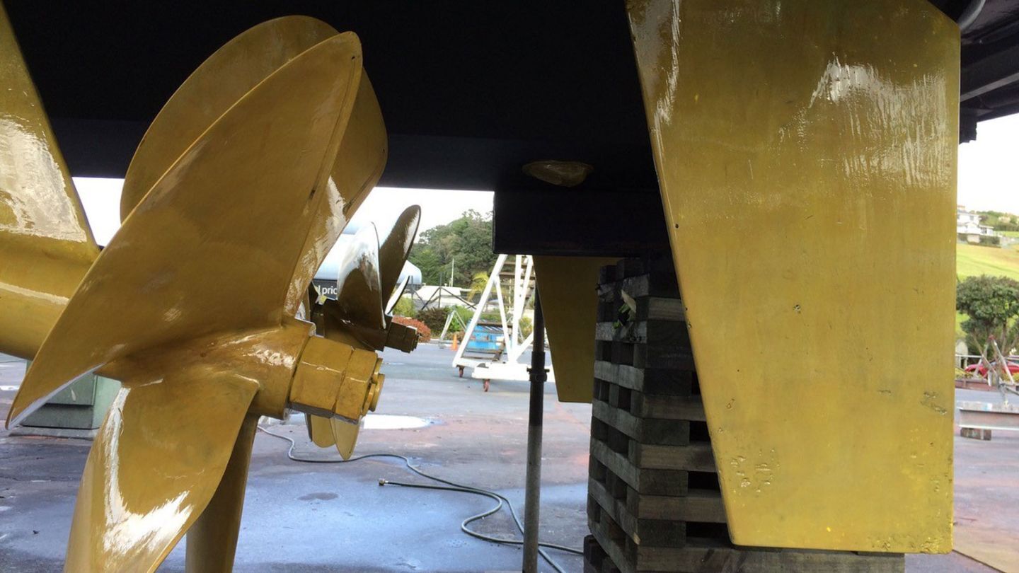 Fresh Propspeed application to propellers shafts struts and rudders on Halo