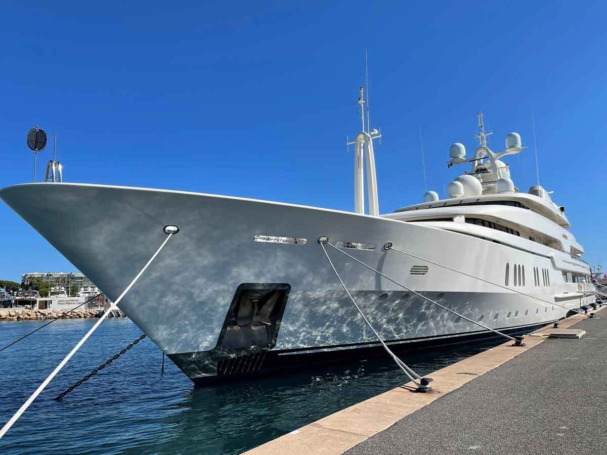 Montkaj-superyacht